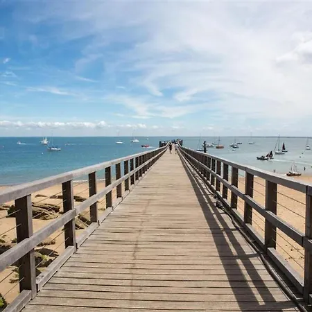 Kemping Mobil-home Confortable Avec Terrasse A - Api-1-52-842 Brem-Sur-Mer