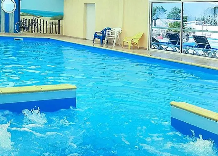 אתר קמפינג Mobil-home Confortable Avec Terrasse A - Api-1-52-842 ברם סור מר